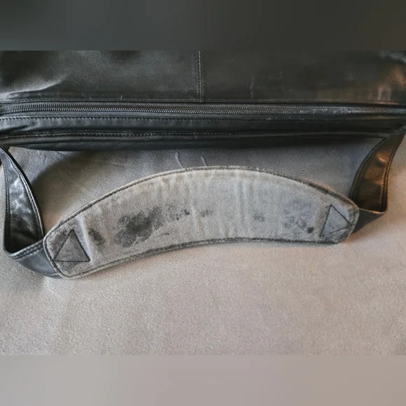 Tumi Black Leather Expandable Laptop Bag - Picture 8 of 13